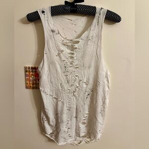 🔥🔥 Distressed Tank Top